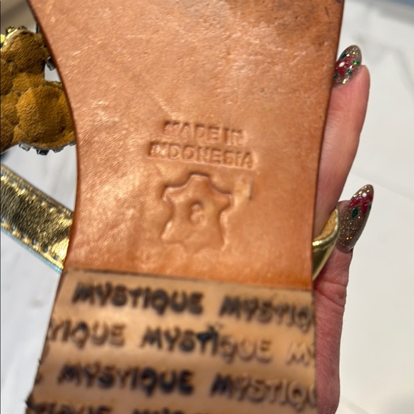 Mystique Boutique Women's Gold and Green Embellished Sandals - Picture 7 of 7